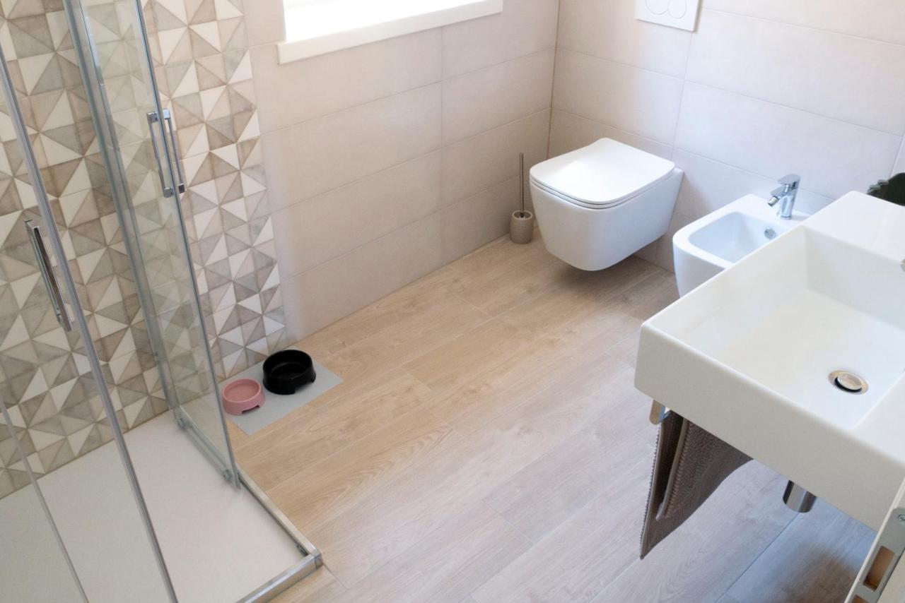 Regi Apartments Pacengo Di Lazise Exterior photo